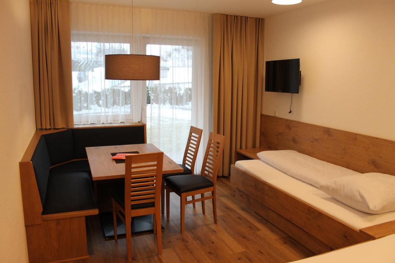 Haus Roman Falch St. Anton am Arlberg Exterior foto